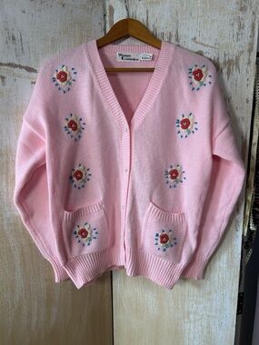 VTG Western Connection Pink Floral Embroidered Cardigan - Pristine